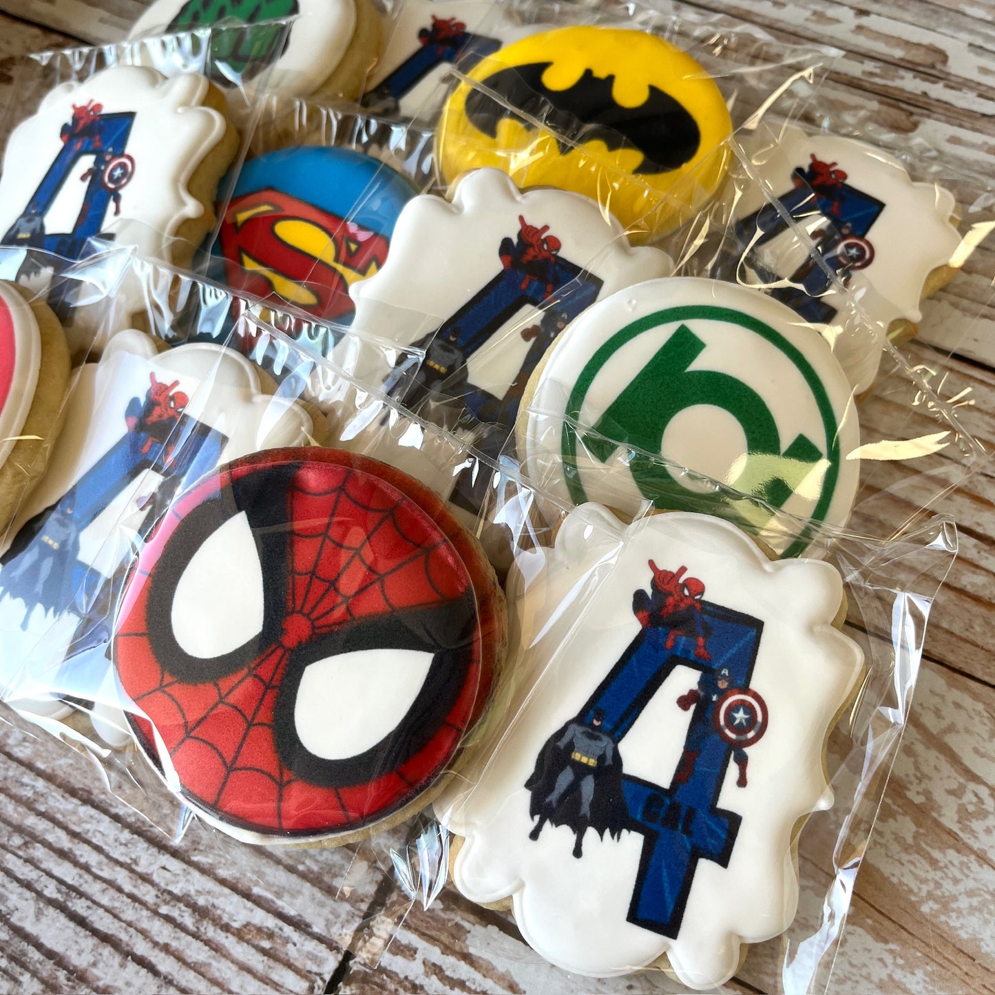Super Hero Superhero Batman, Spiderman, Hulk, Captain America, Superman, Green Lantern Cookies--12 Count