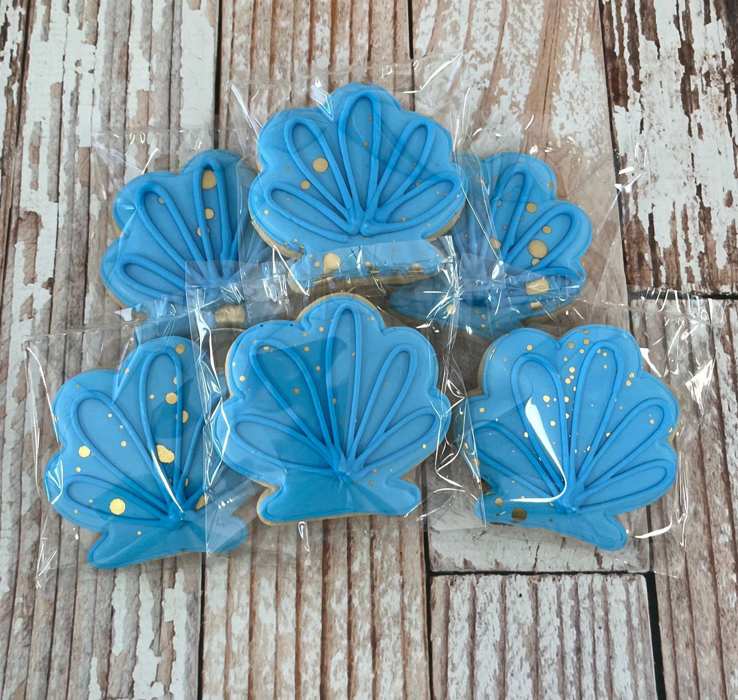 Beach Themed White Sea Shells with Metallic Gold Splatter Bridal Shower Cookies -- 12 Count